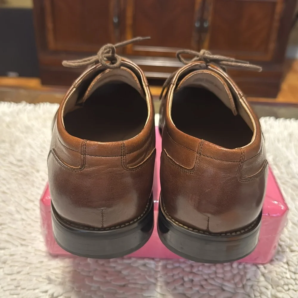 Stacy Adams Elegant Brown Leather Men's Dress Shoes - Picture 6 of 7